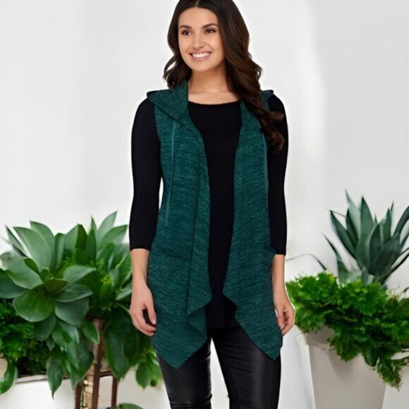 LOGO by Lori Goldstein Sweaters - Lori Goldstein Sweater Knit Vest – Effortless Layering with Chic Appeal!